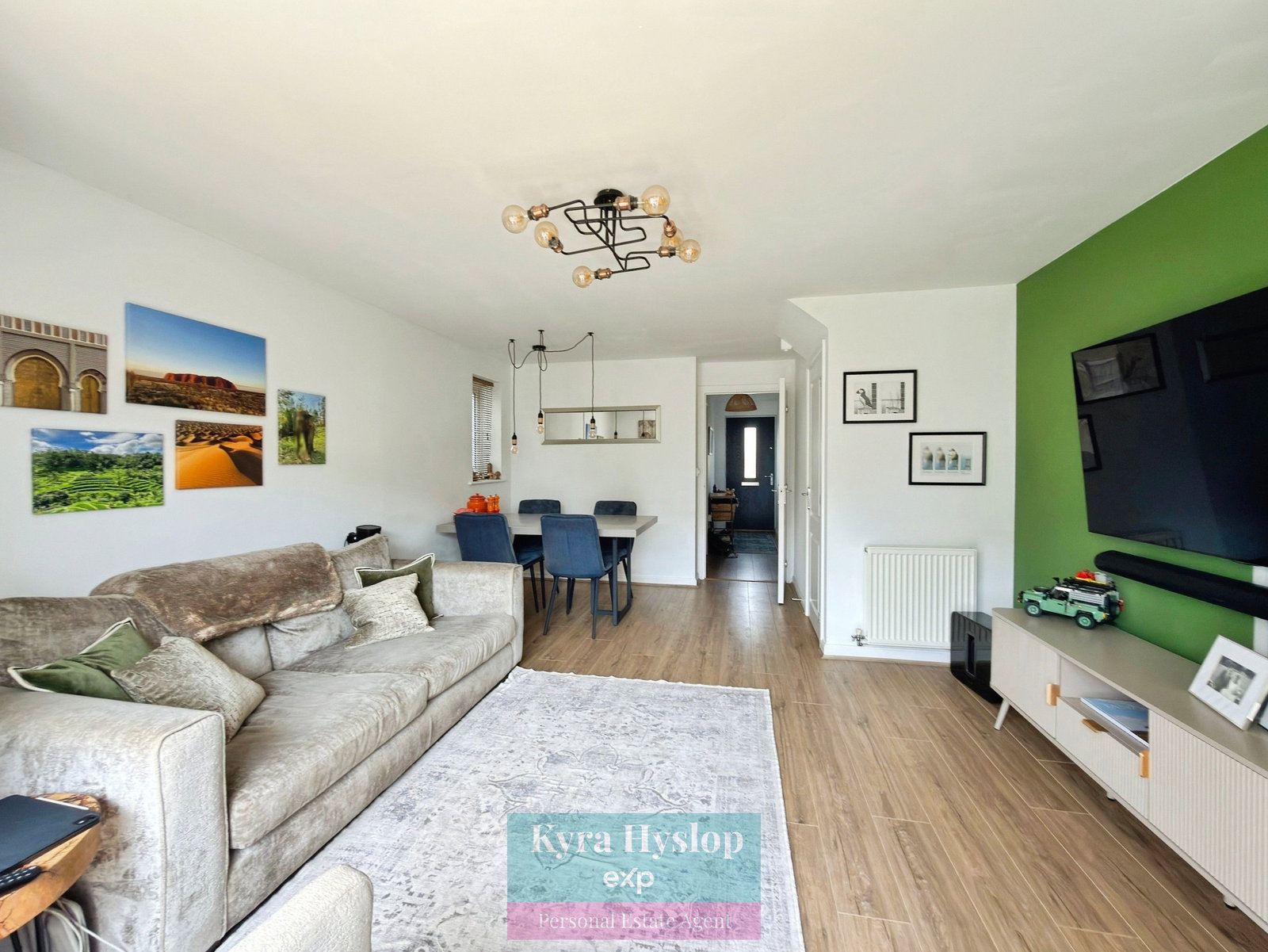 Semi Detached House in Exeter