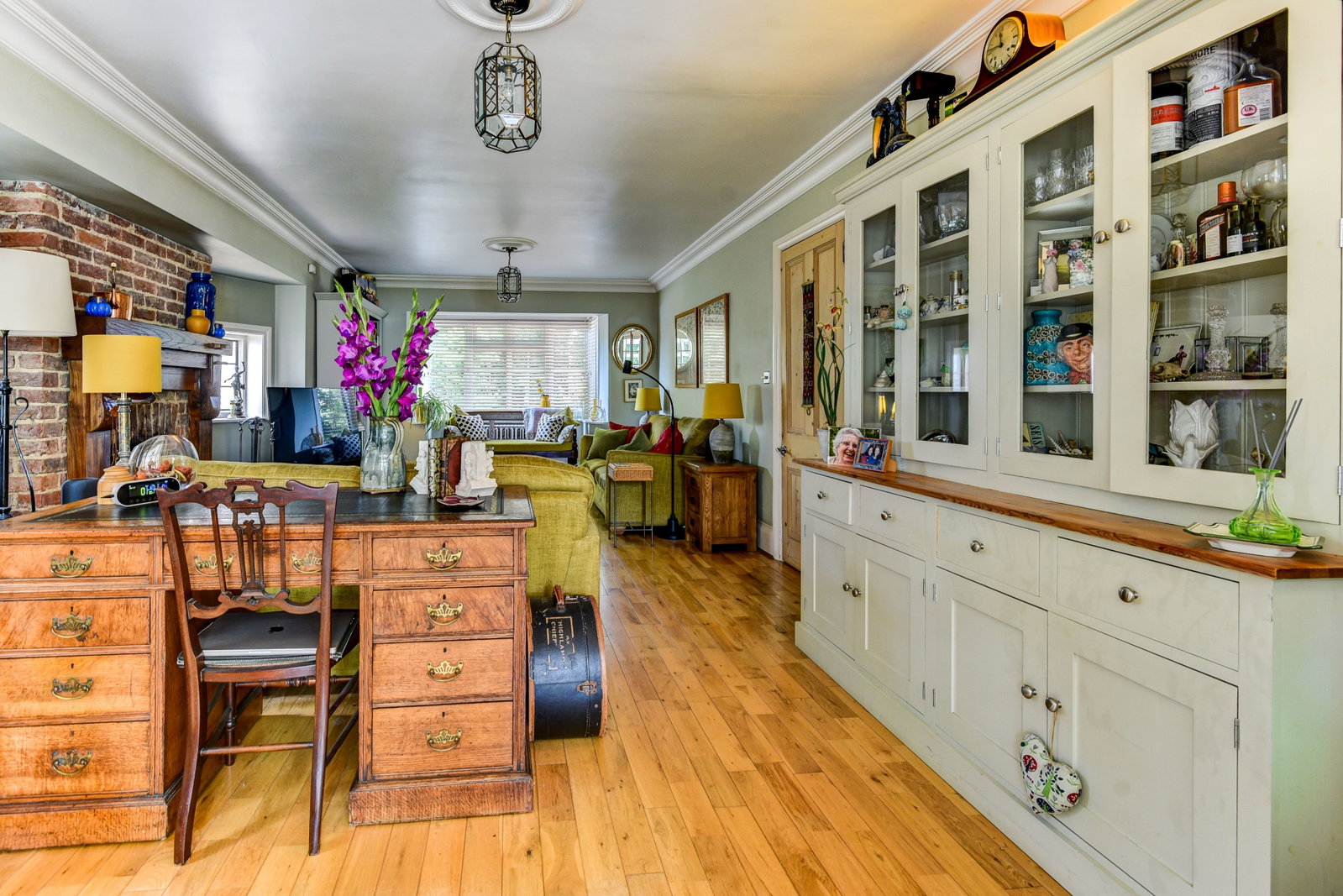 Detached House in Worthing