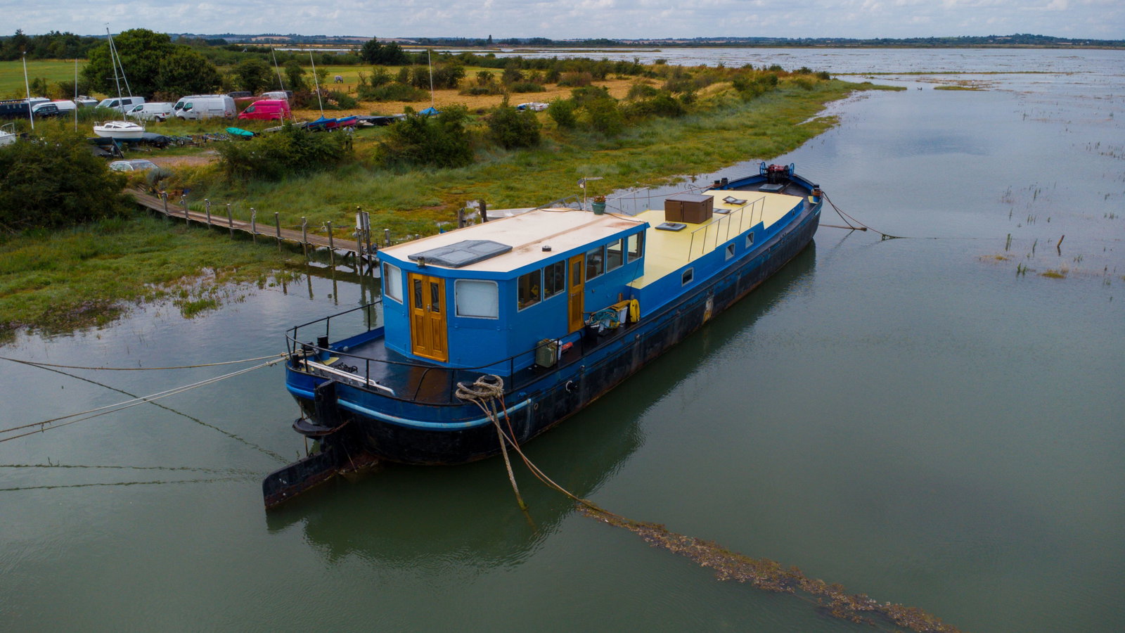 House Boat in Maldon