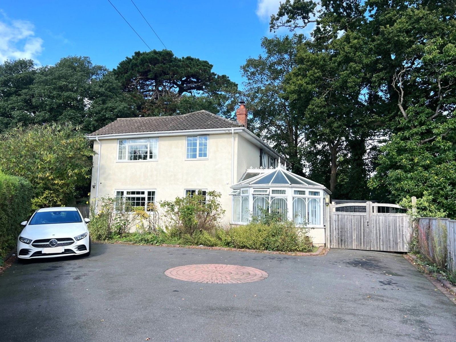 Detached House in Christchurch