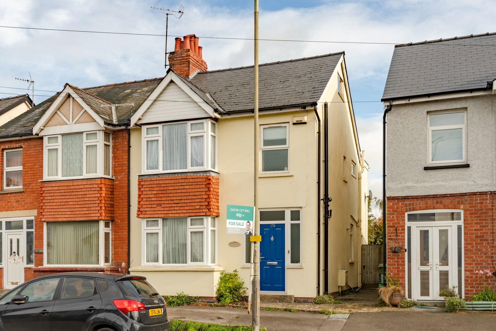 Semi Detached House in Cheltenham