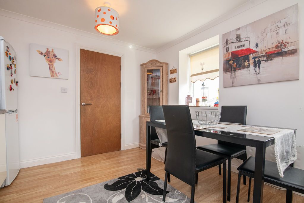 Flat in Studley