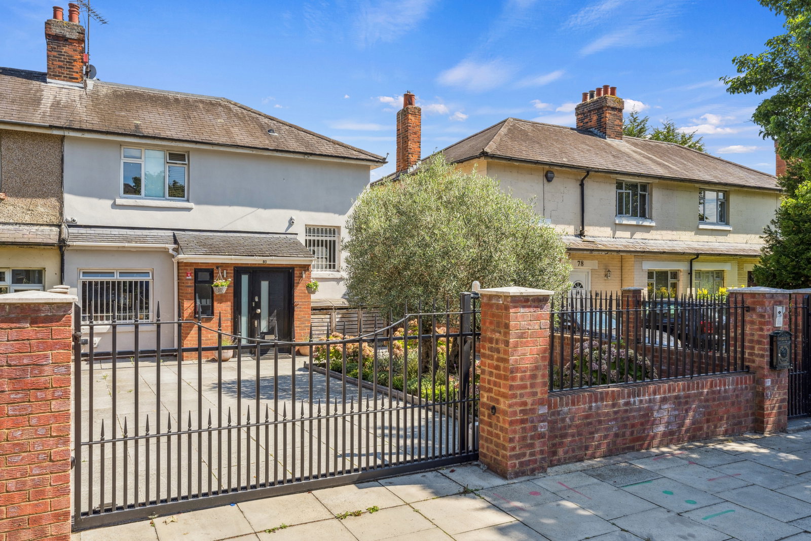 Semi Detached House in London