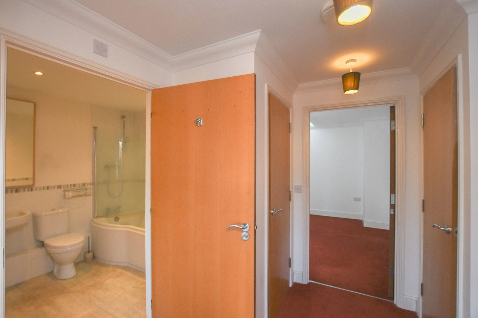 Flat in Canterbury