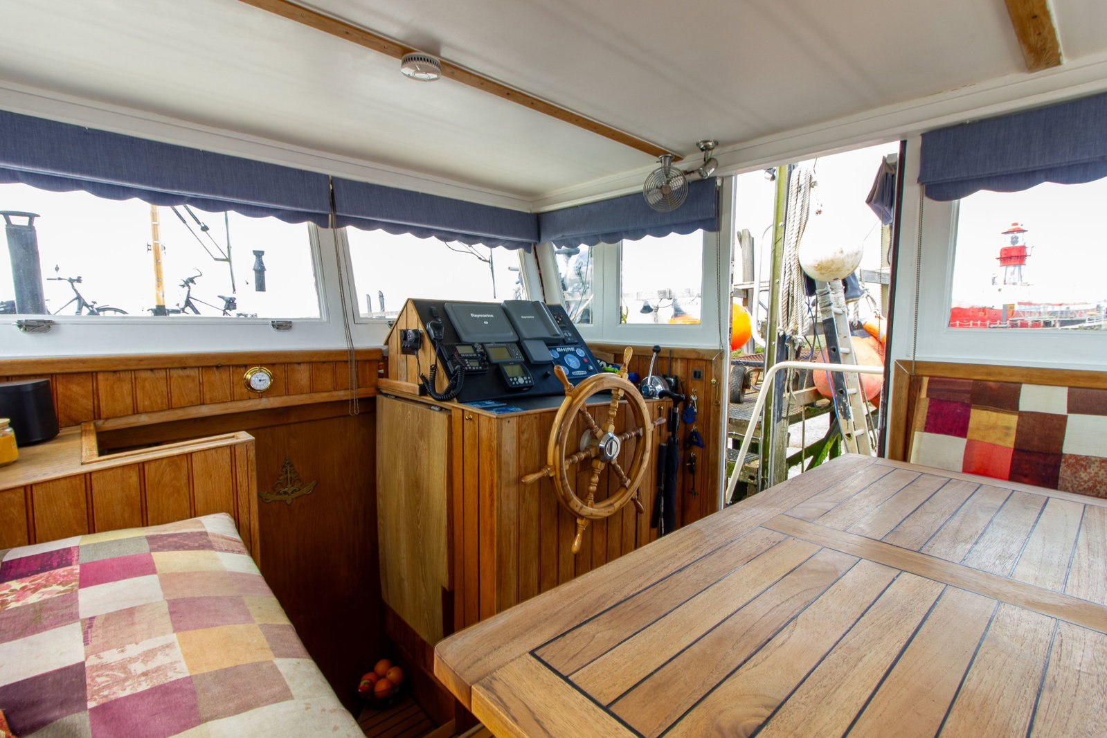 House Boat in Maldon
