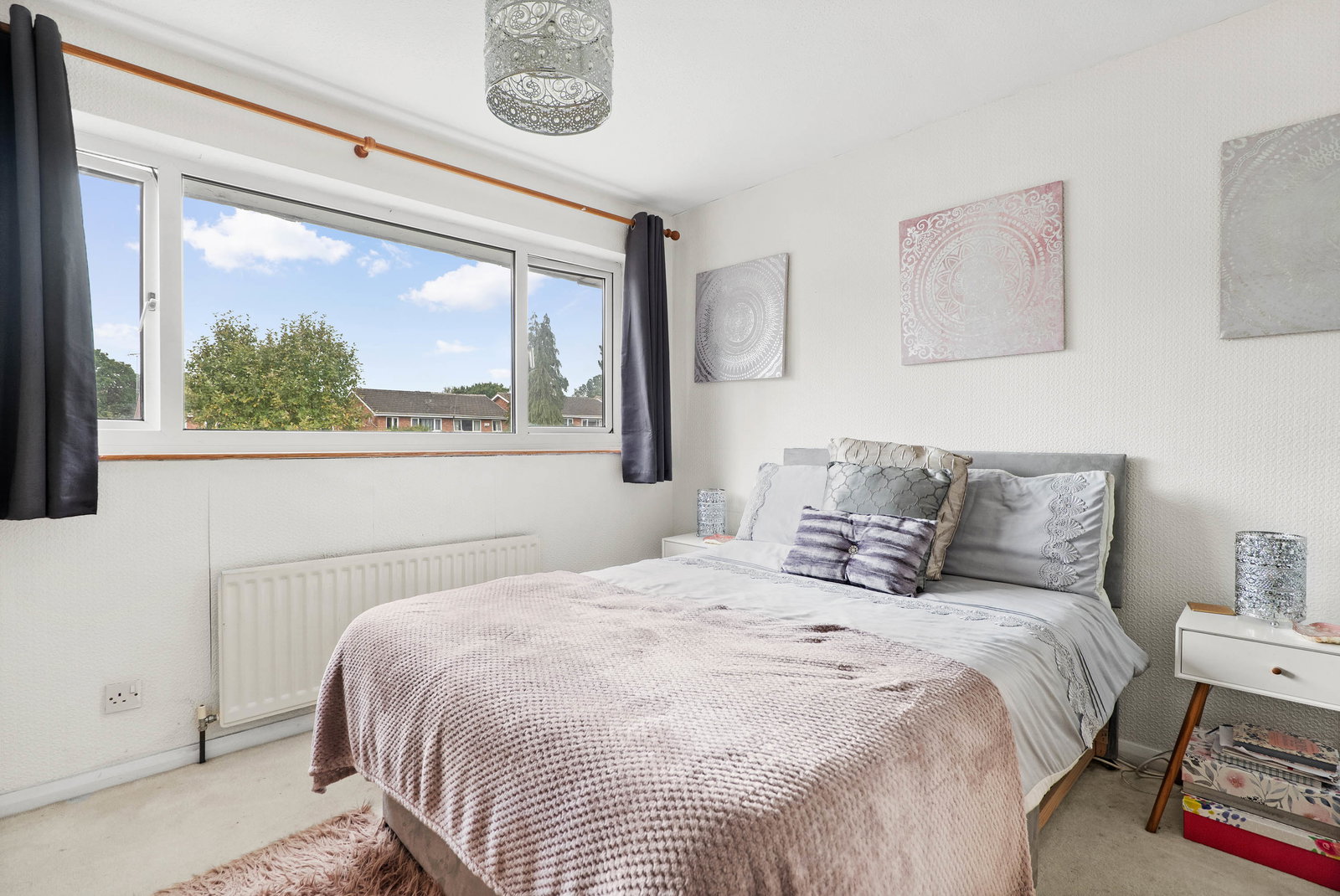 Semi Detached House in Redditch