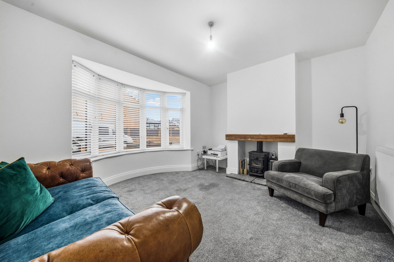 Semi Detached House for sale in Burnley, Dyneley Avenue, Burnley, BB10 4JD, 875 m²