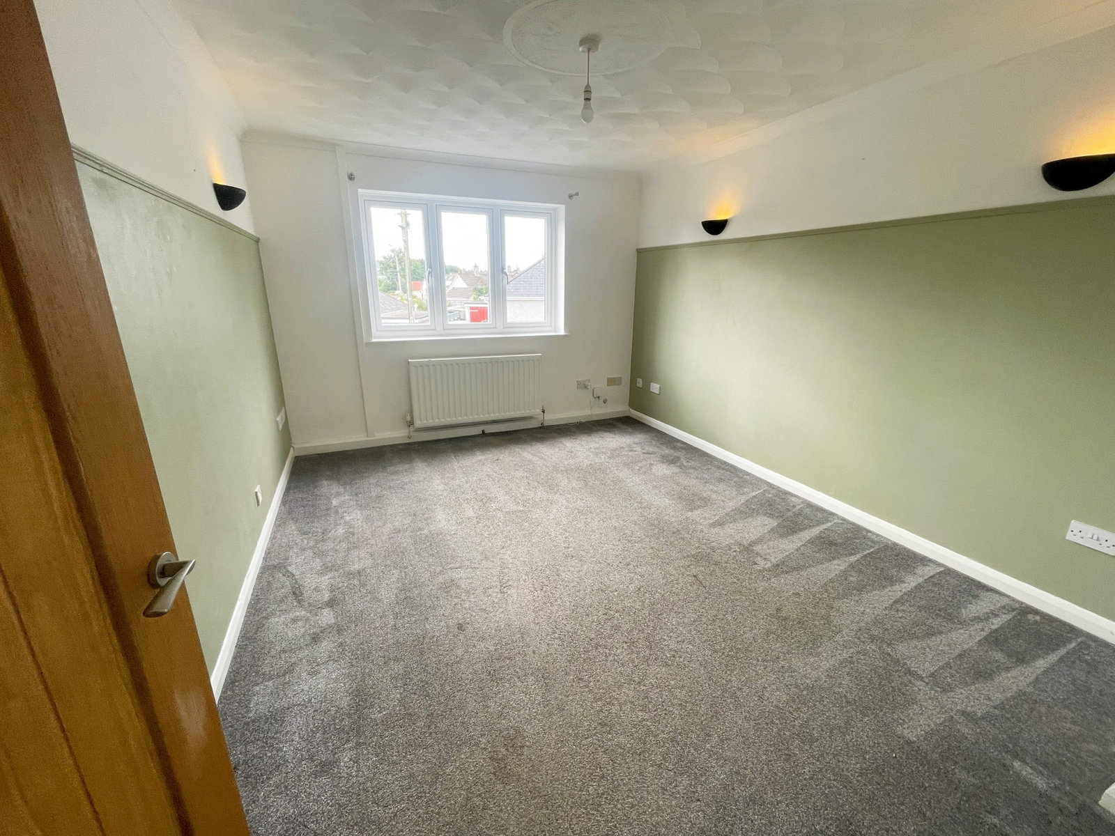 Semi Detached House in Tavistock
