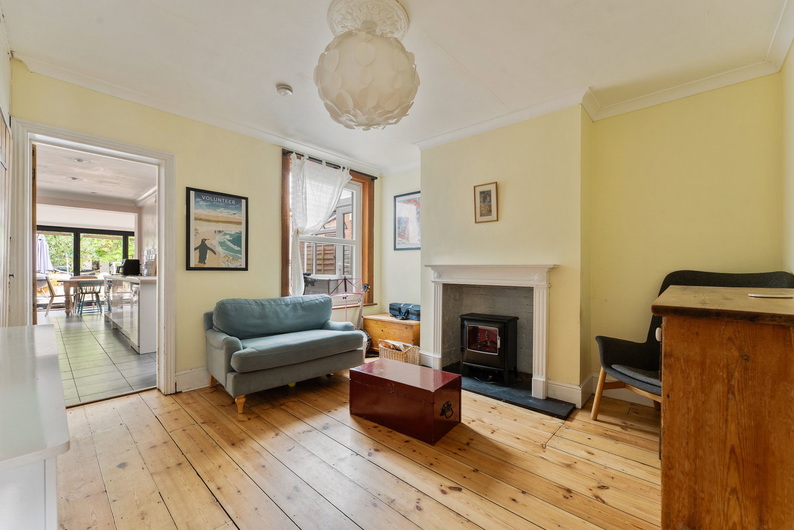 Semi Detached House for sale in Salisbury, Highbury Avenue, Salisbury, SP2, 1430 m²