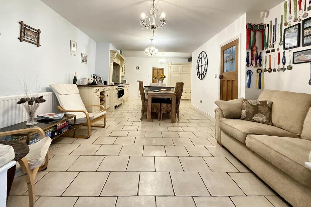 Detached House in Leicester