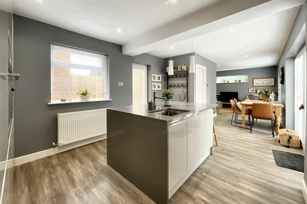 Detached House in Leicester