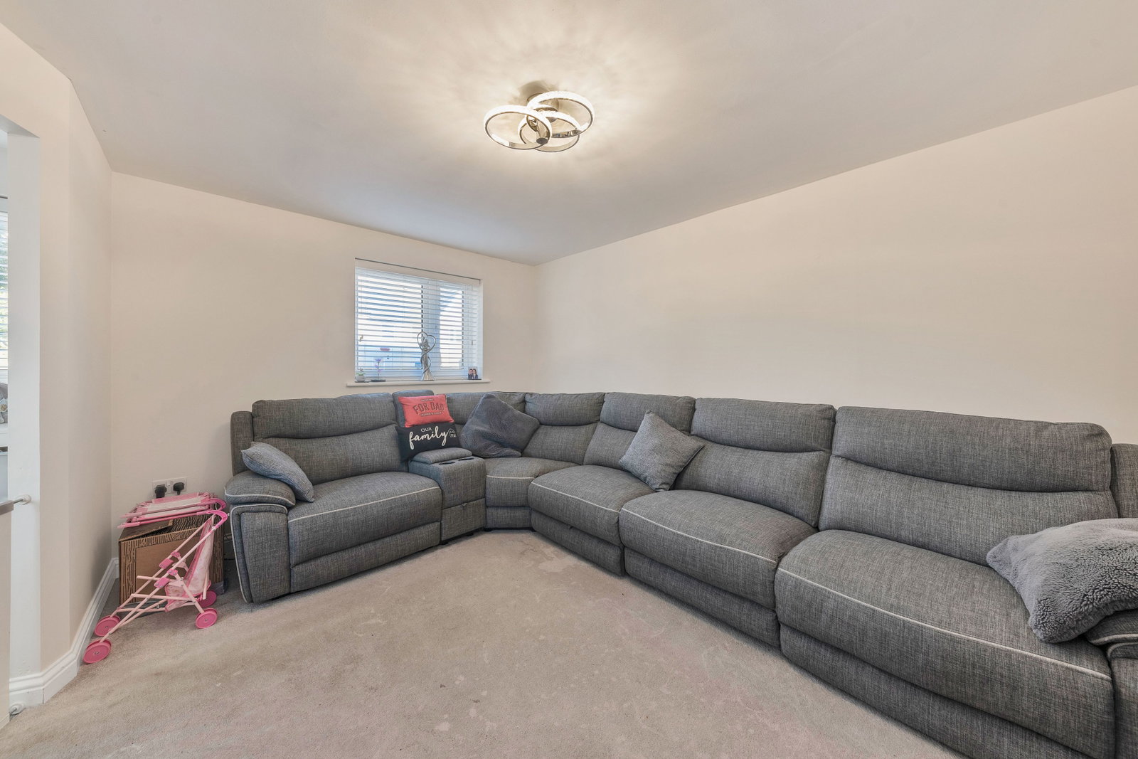 Semi Detached House in Peterborough
