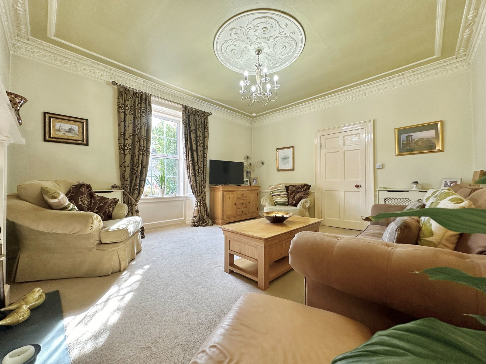 Terraced House in Inverness