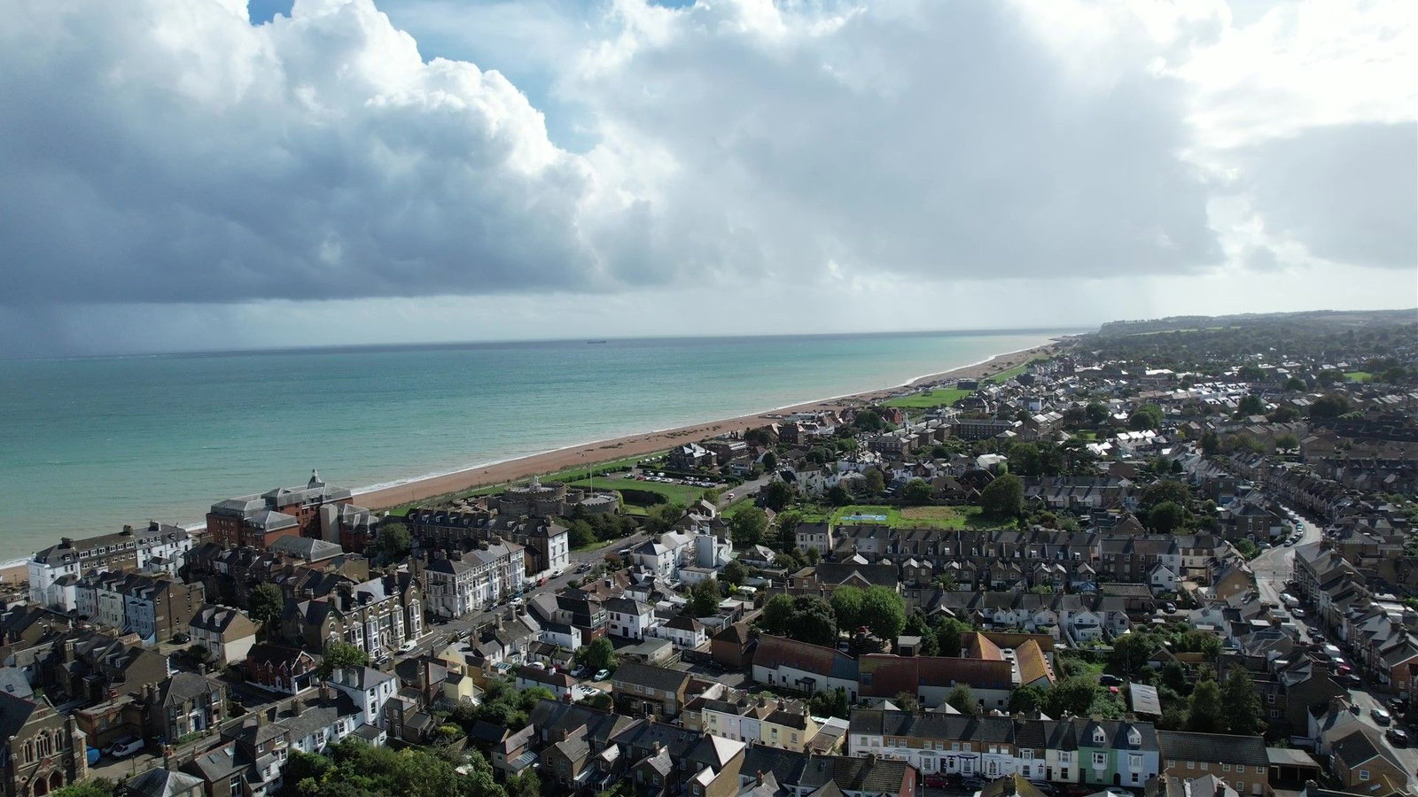 Town House for sale in Deal, Wellington Road, Deal, CT14 7AL, 1515 m²