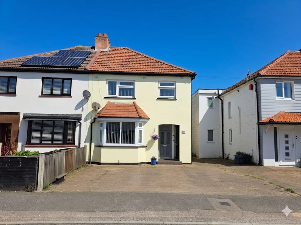 Semi Detached House in Ramsgate
