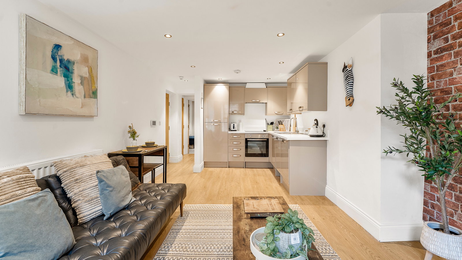 Flat in Plymouth