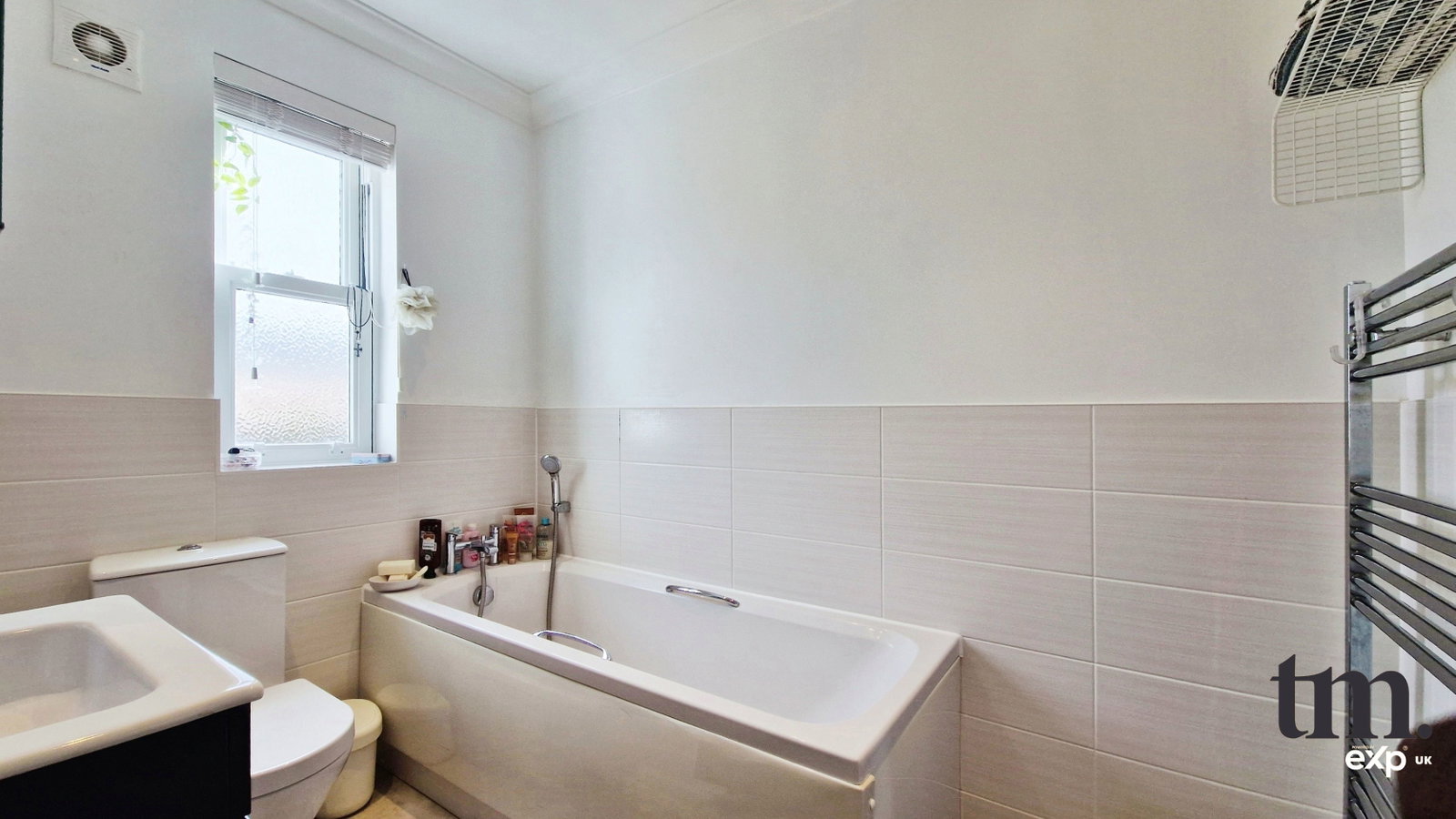 Semi Detached House in Dunmow