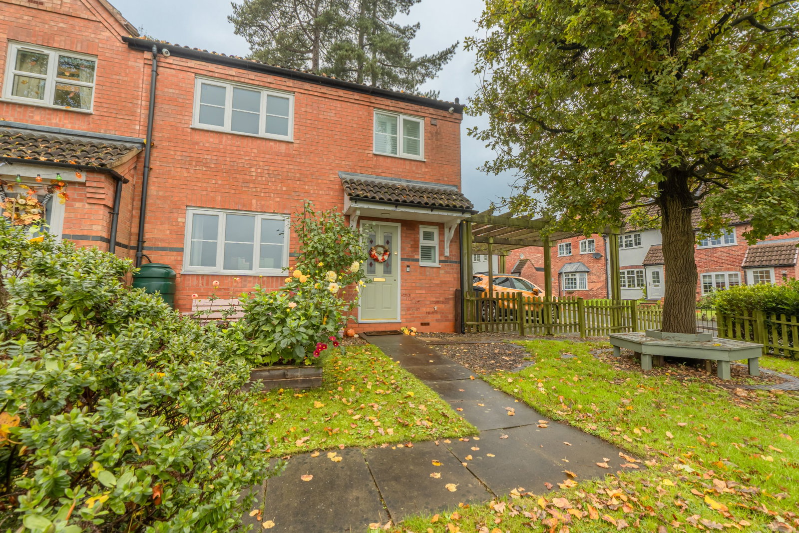 Semi Detached House in Studley