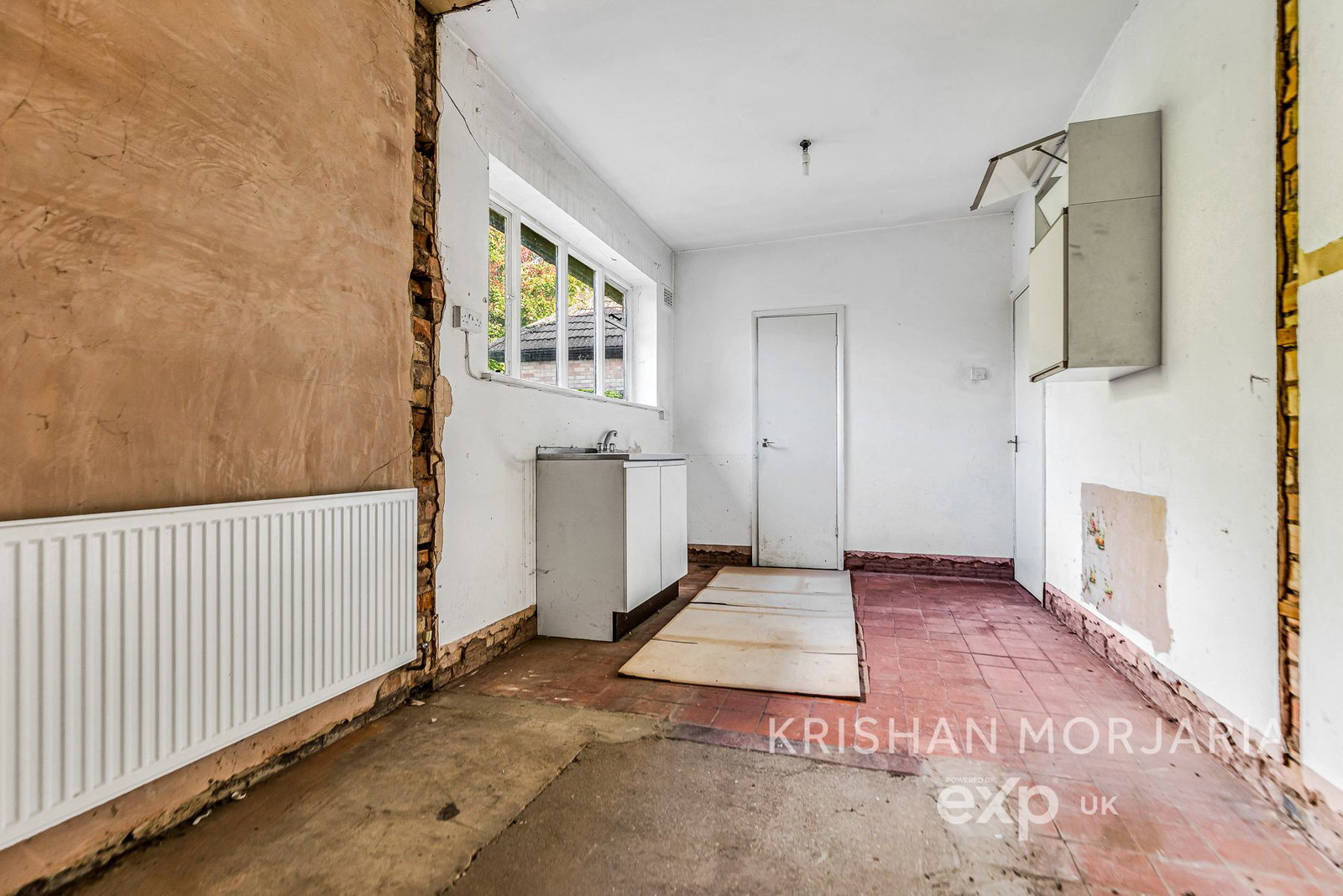 Bungalow in Leicester