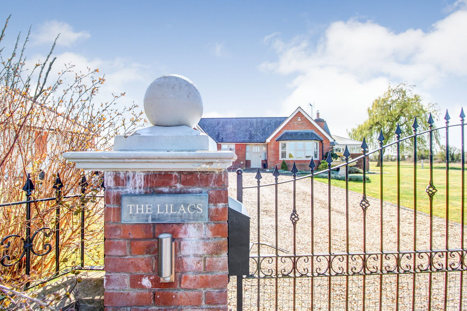 Detached House in Wrexham