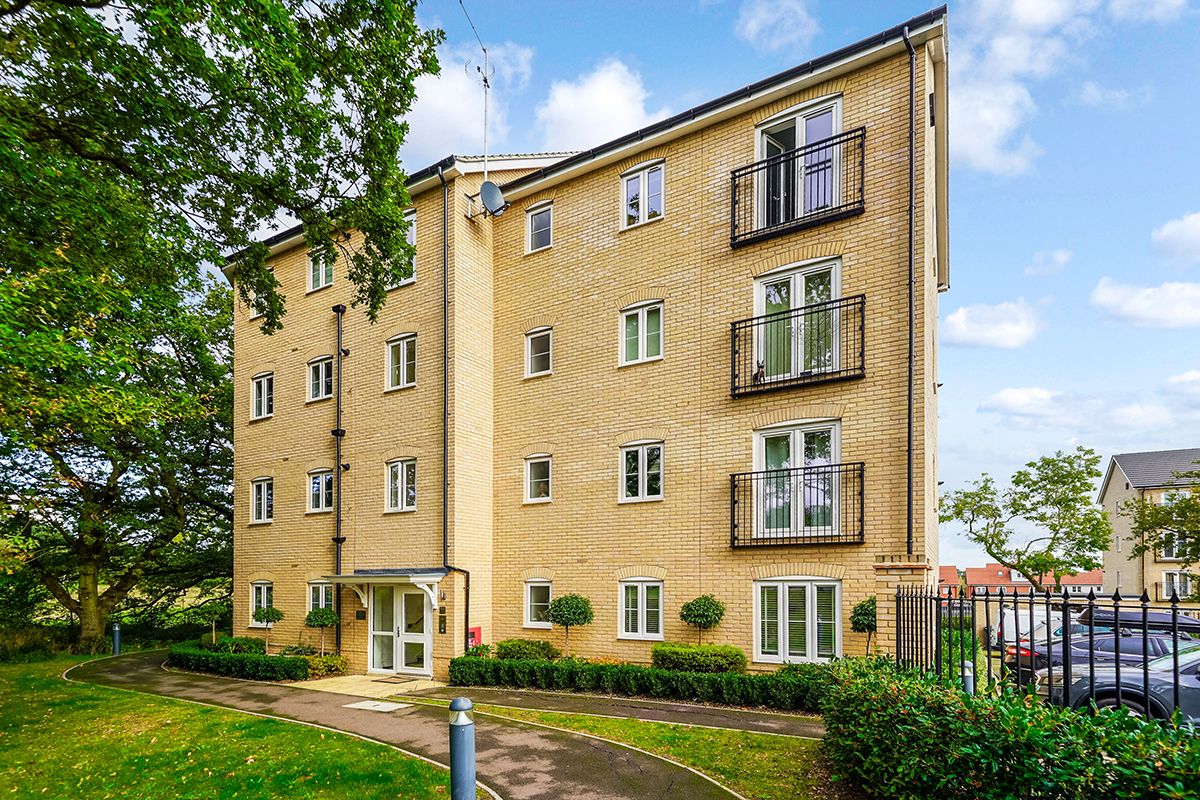 Flat in Chigwell
