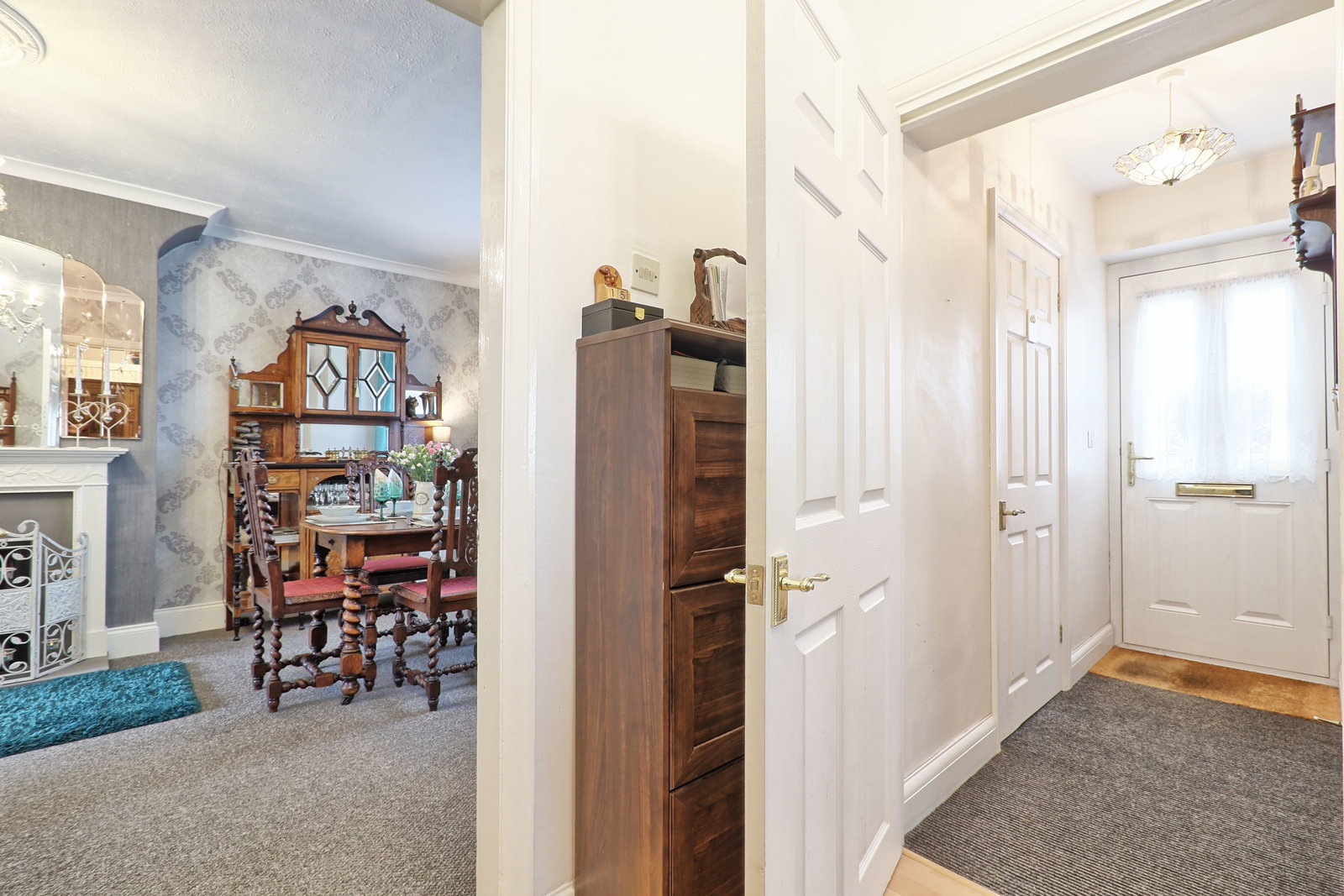Semi Detached House in Hornchurch