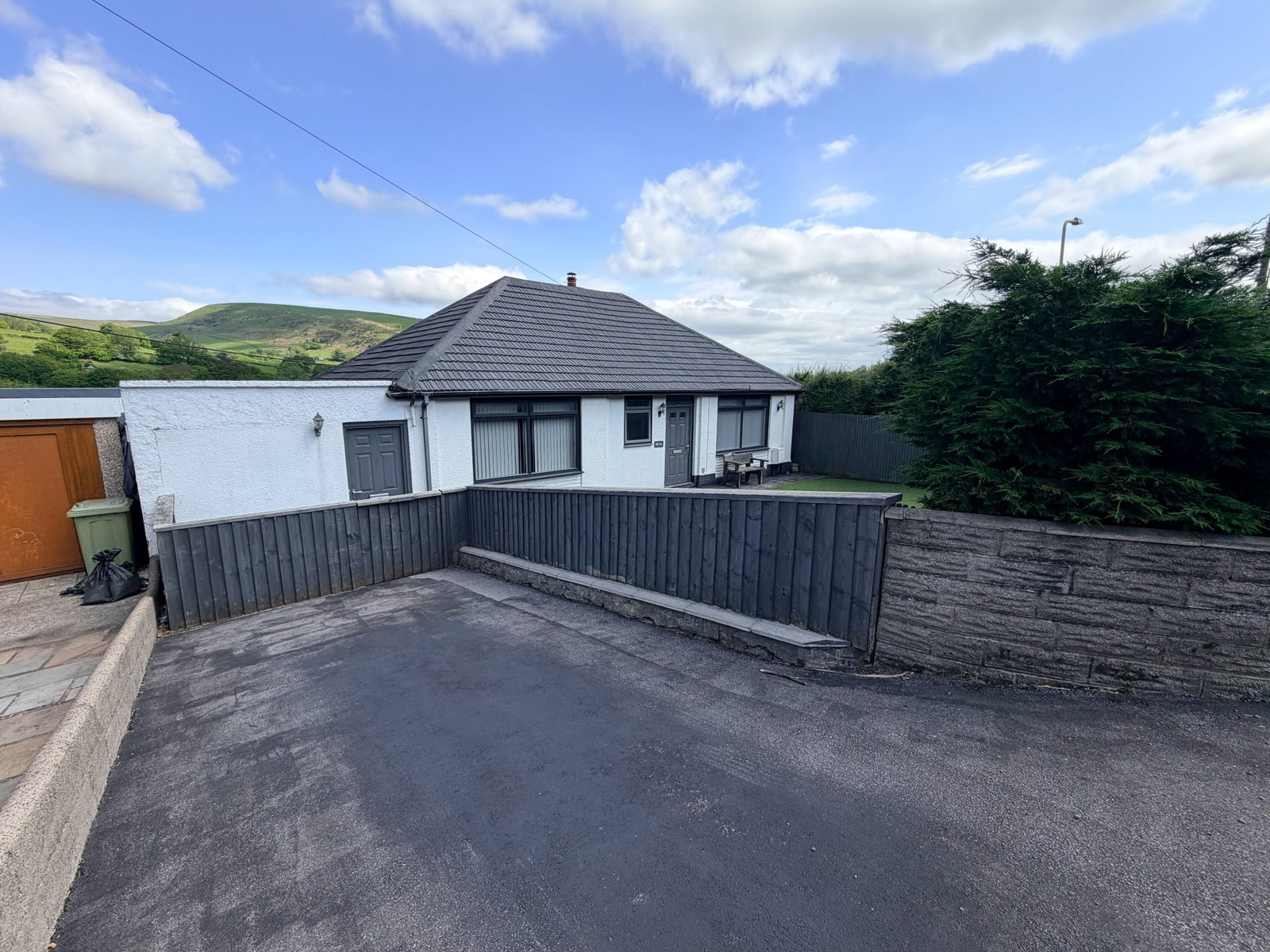Bungalow in Maesteg