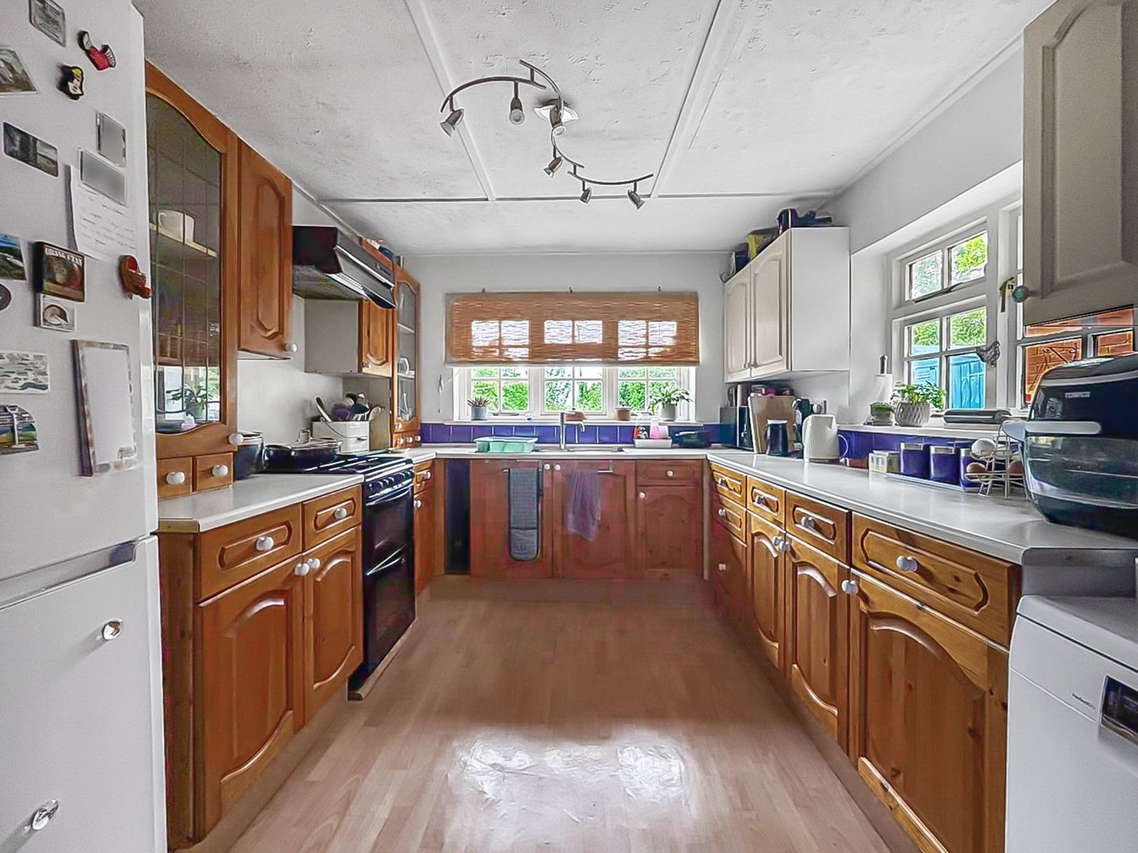 Semi Detached House in Gloucester