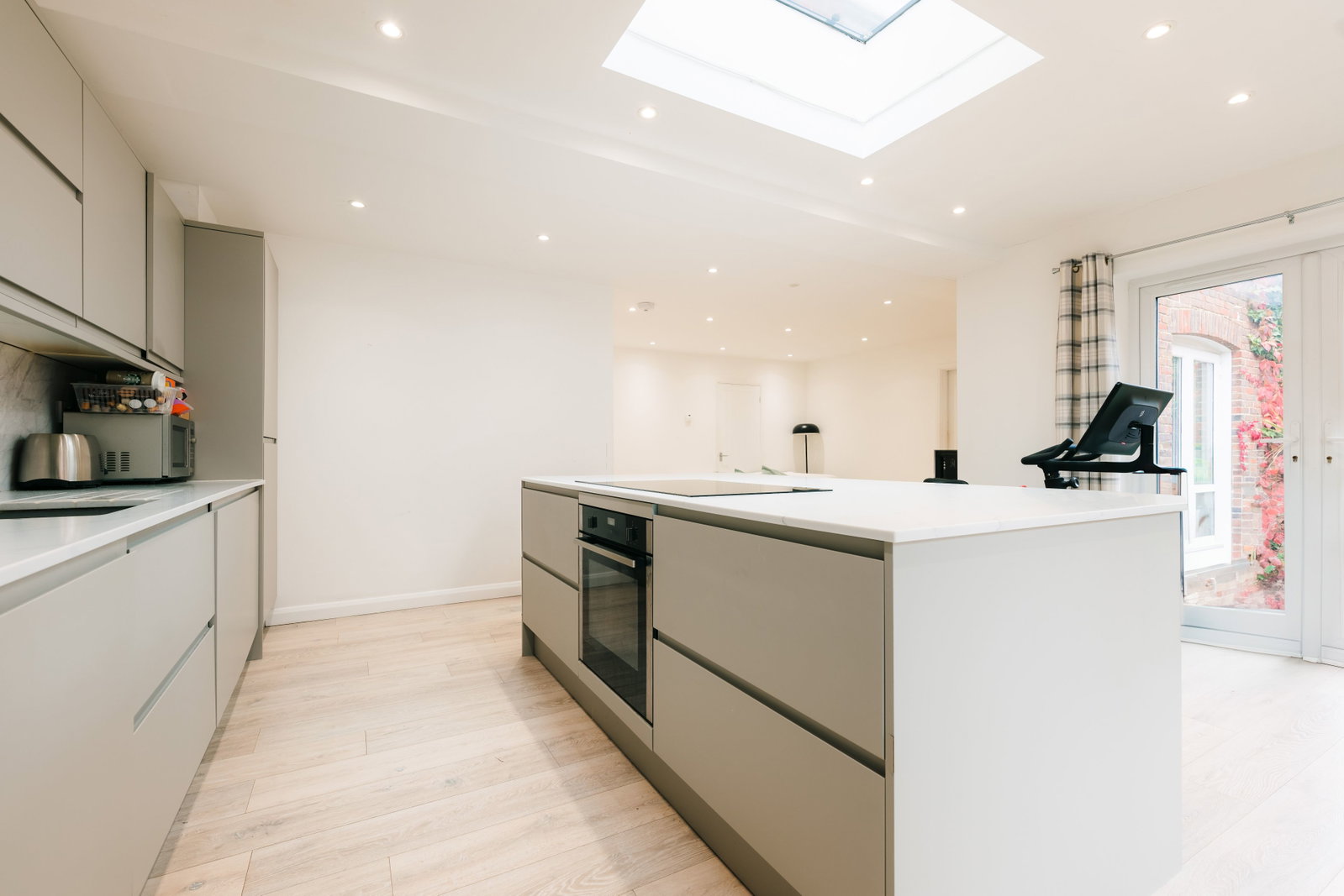 Semi Detached House in Clapham, London