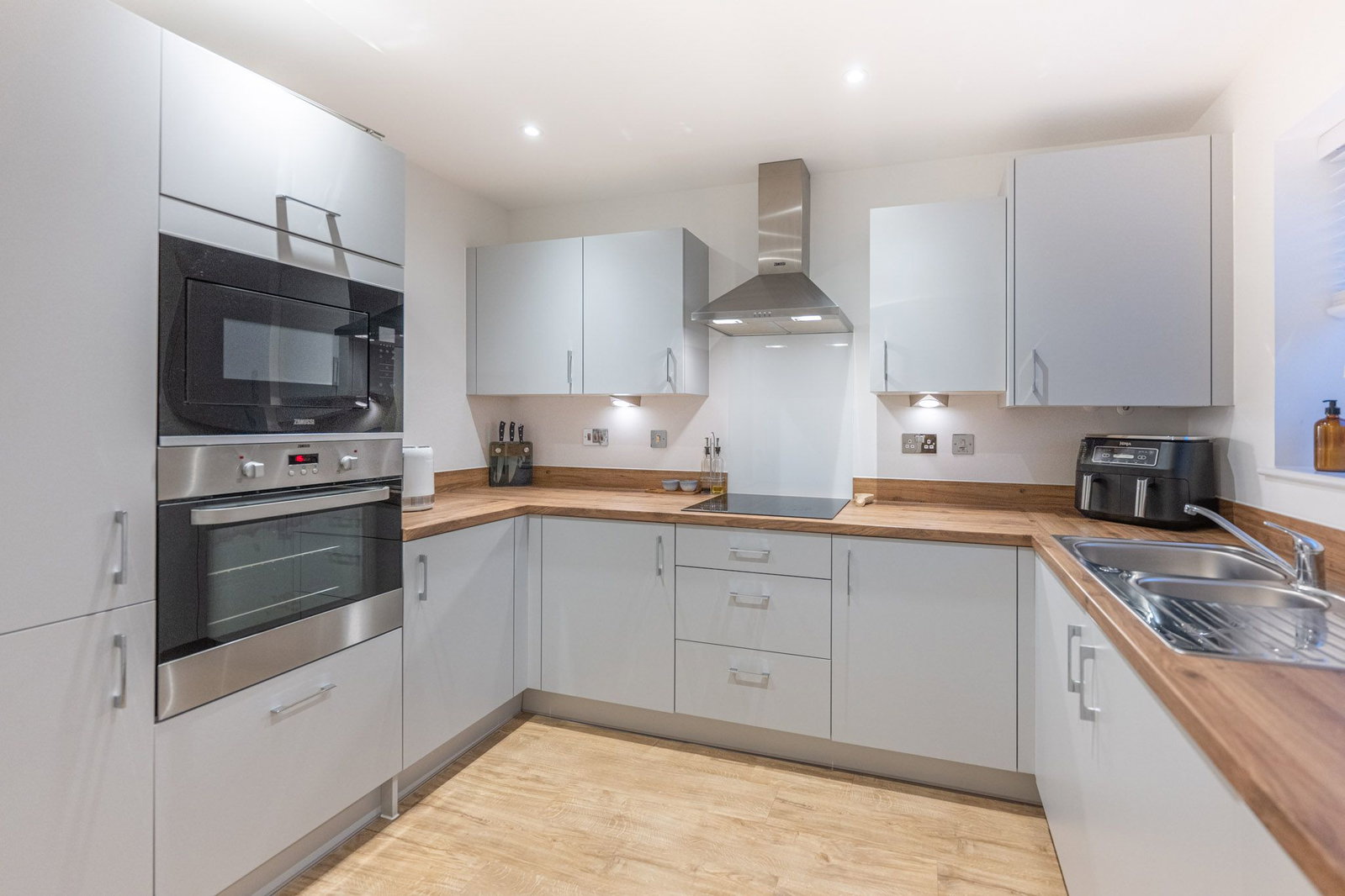 Semi Detached House in Weston Super Mare