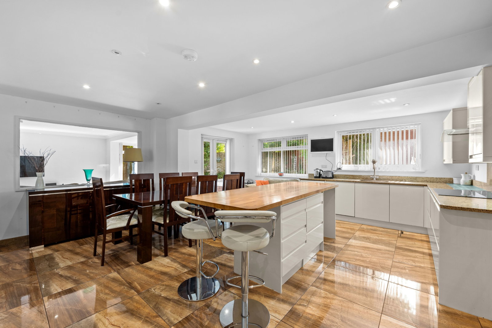 Detached House in Croydon 2