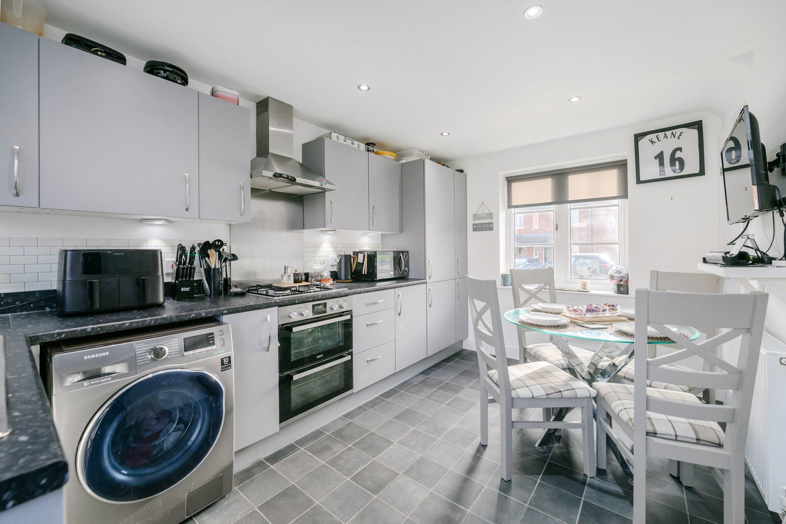 Terraced House in Telford