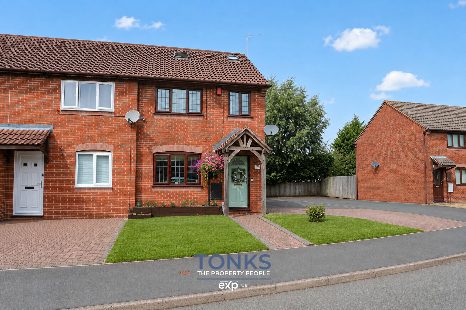 Semi Detached House for sale in Oldbury, Mallard Drive, Oldbury, B69 4QU