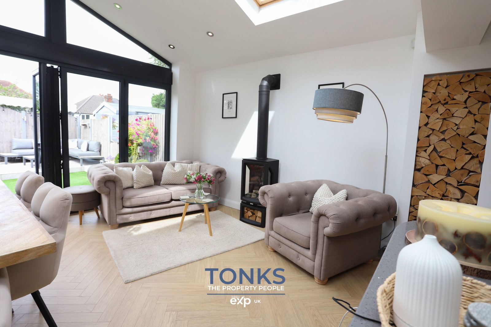 Semi Detached House for sale in Oldbury, Mallard Drive, Oldbury, B69 4QU