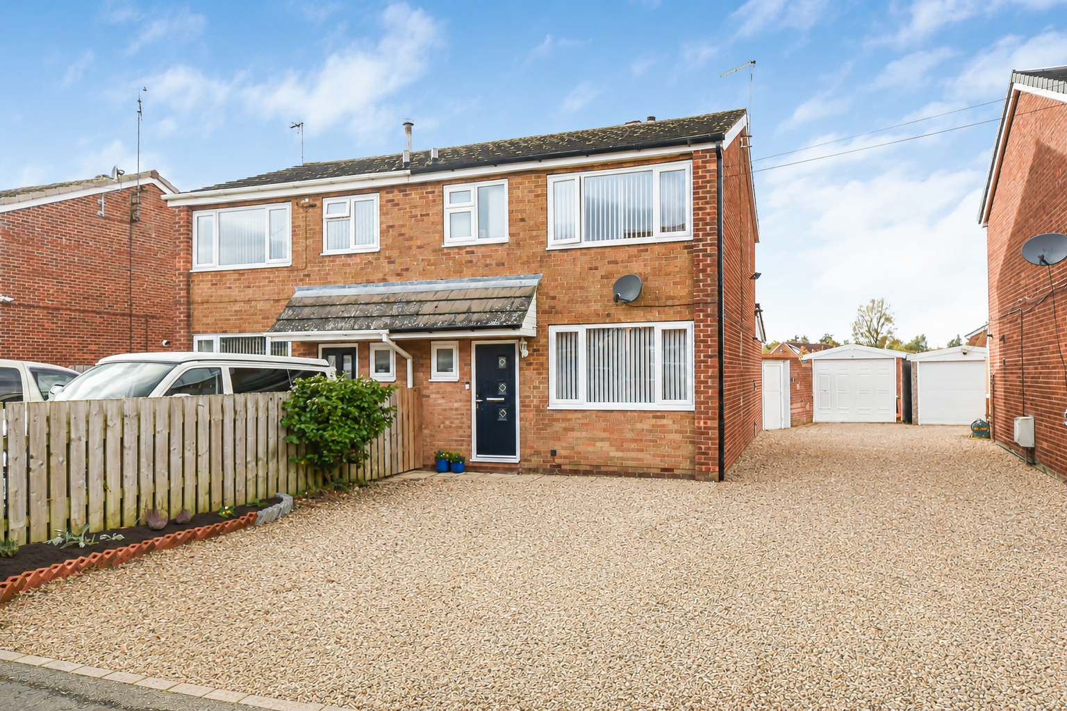 Semi Detached House in York