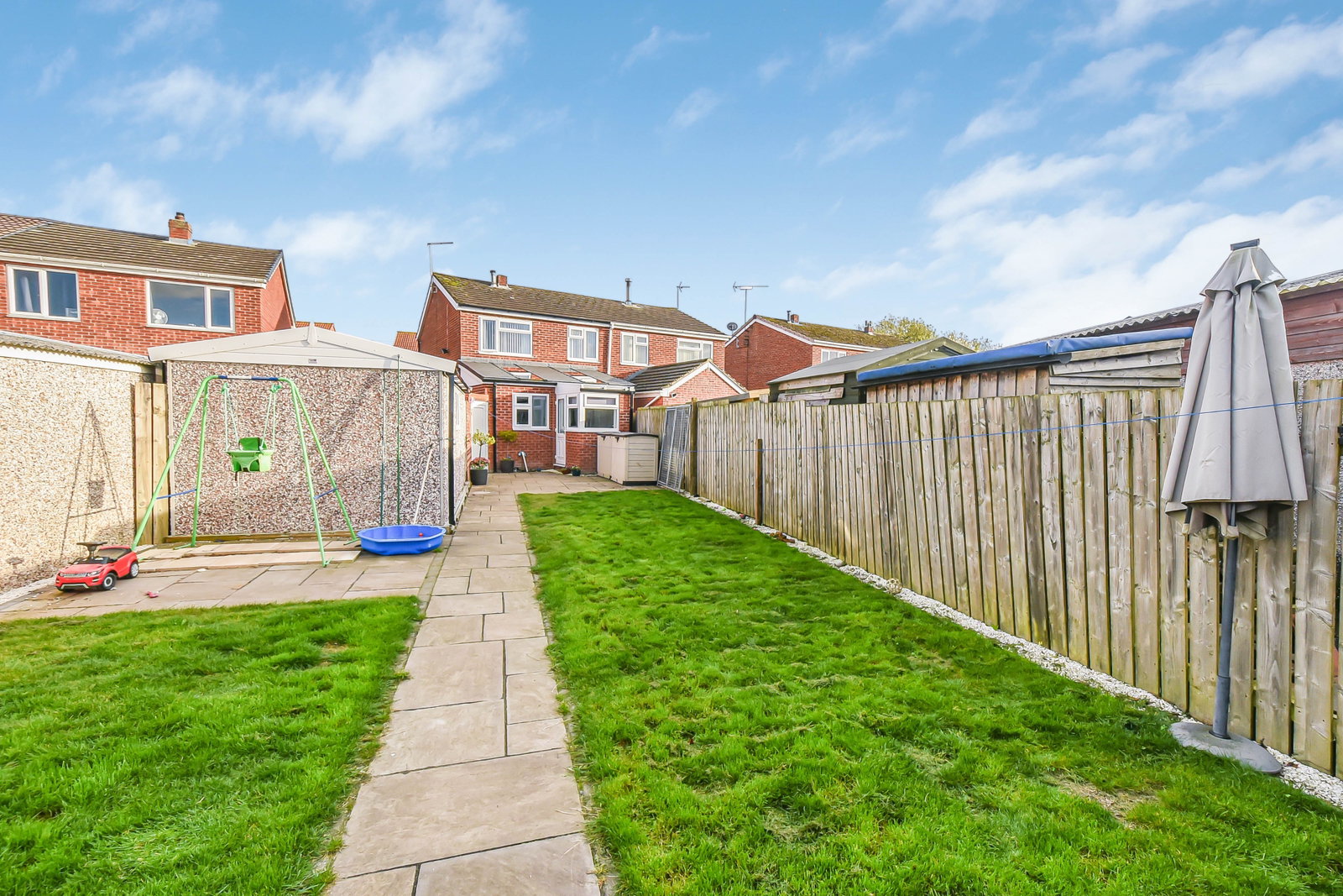 Semi Detached House in York