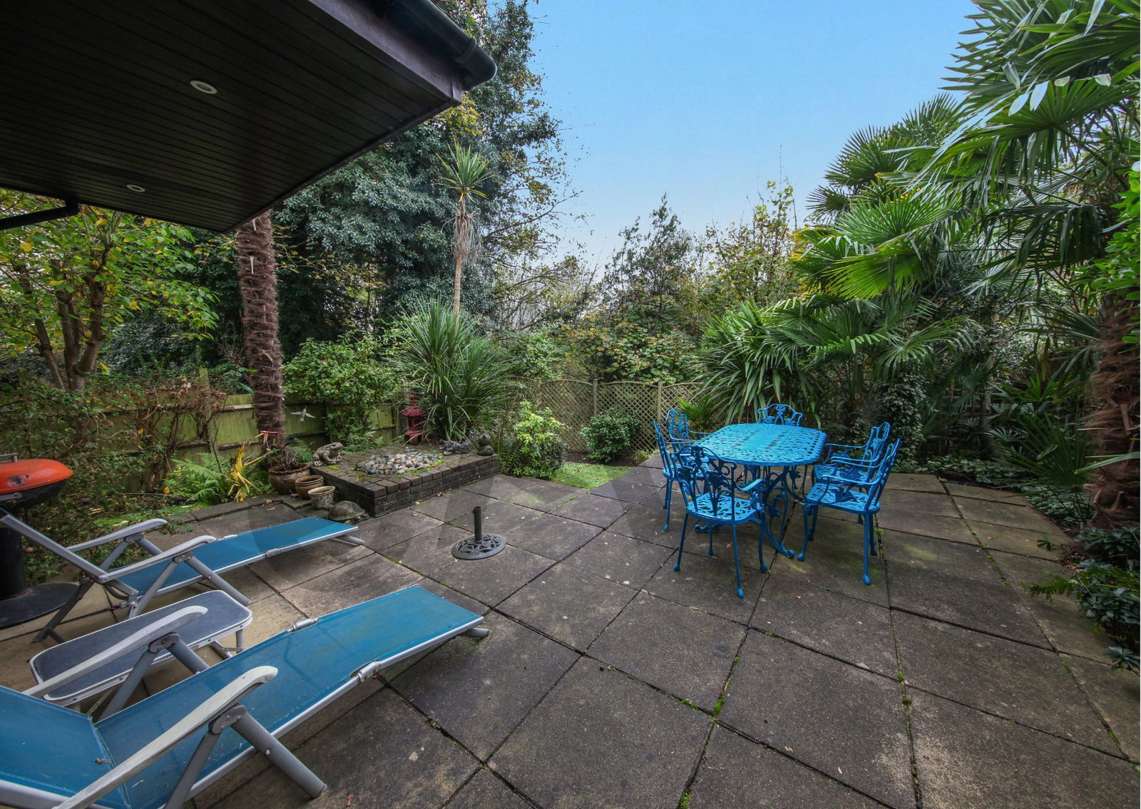 Semi Detached House in London
