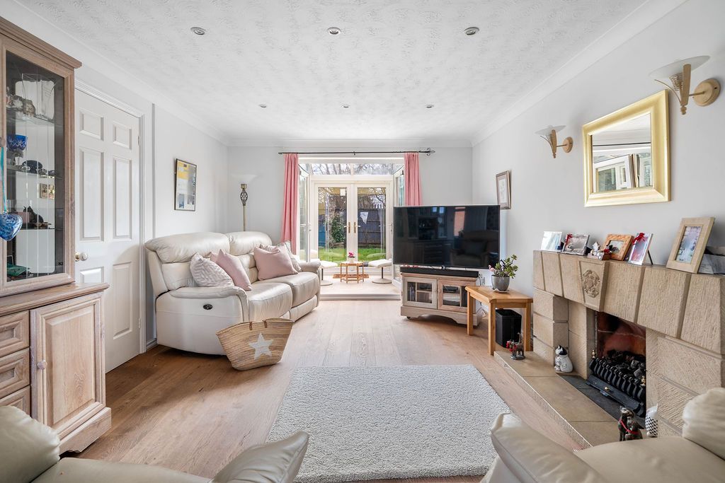 Detached House in Cheltenham