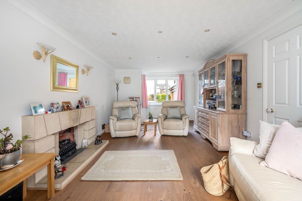 Detached House in Cheltenham