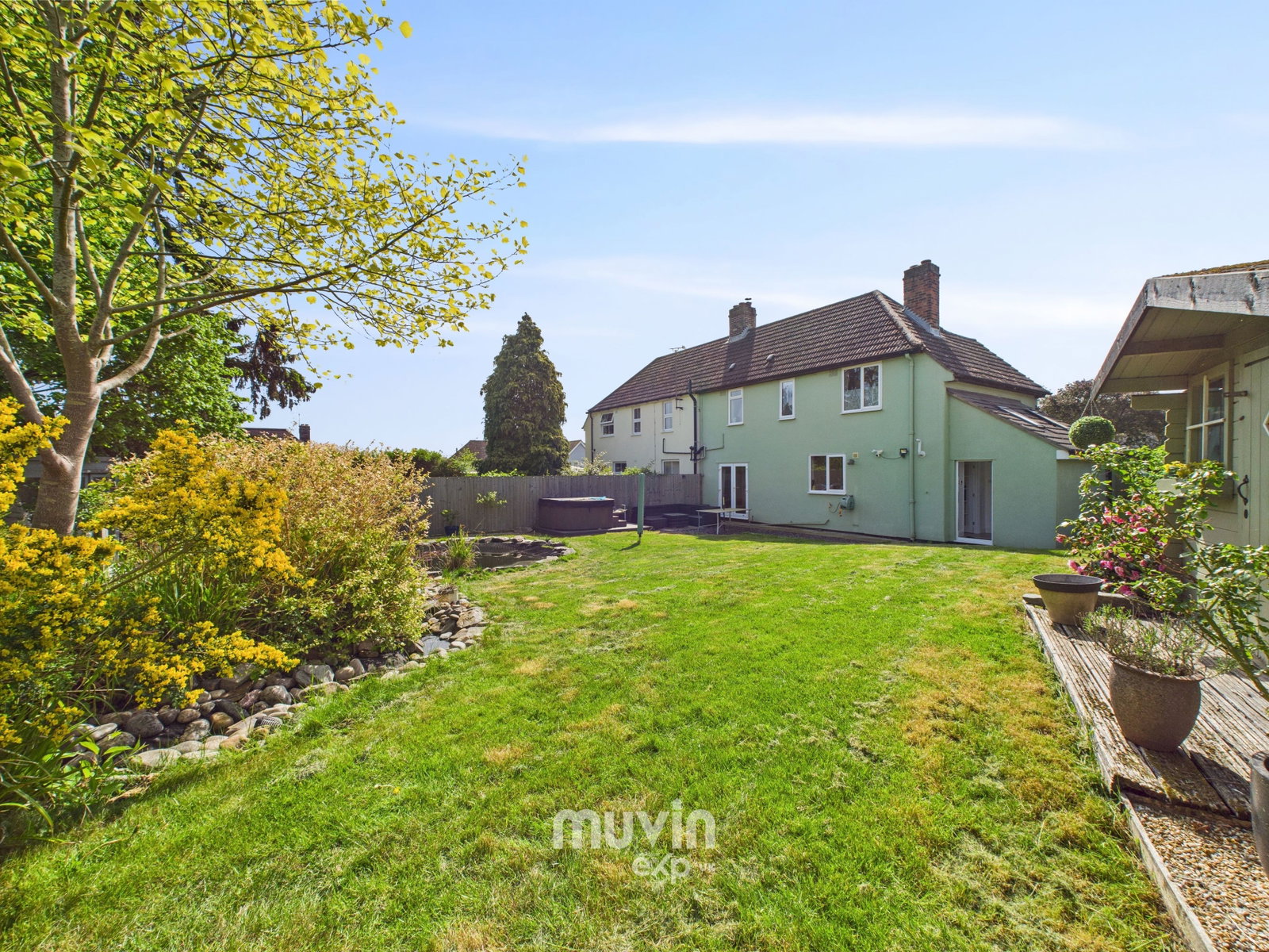 Semi Detached House in Braintree