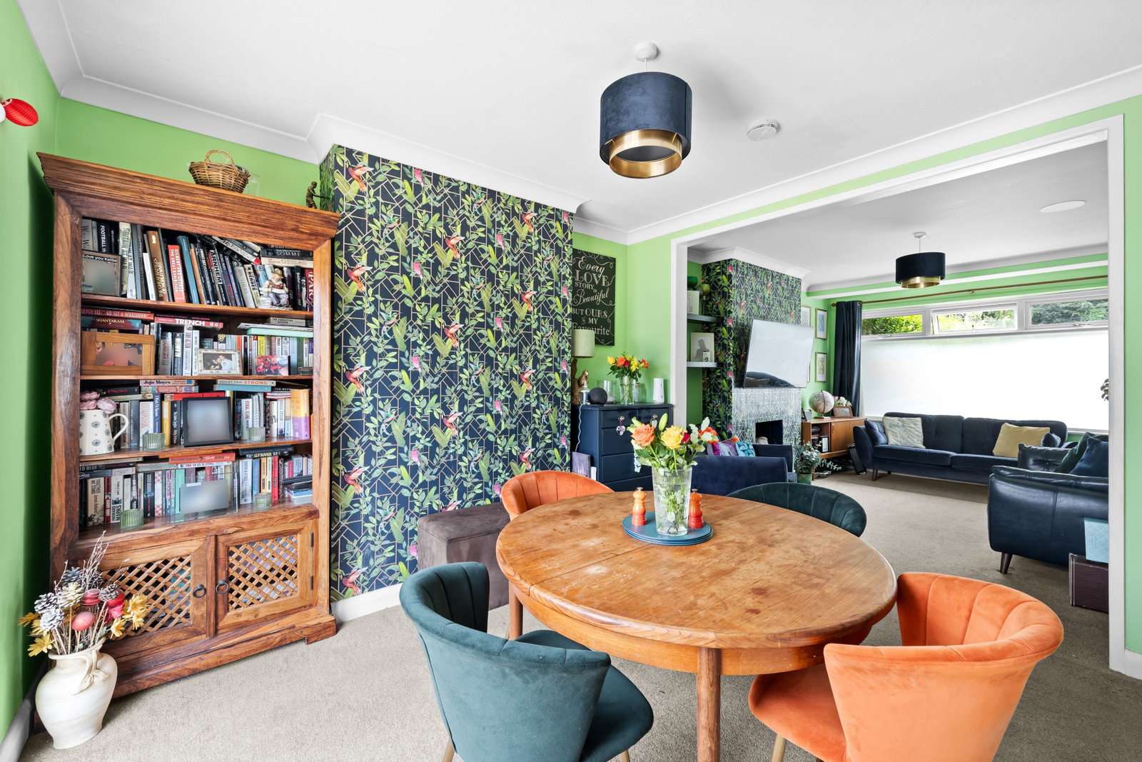 Semi Detached House in South Croydon