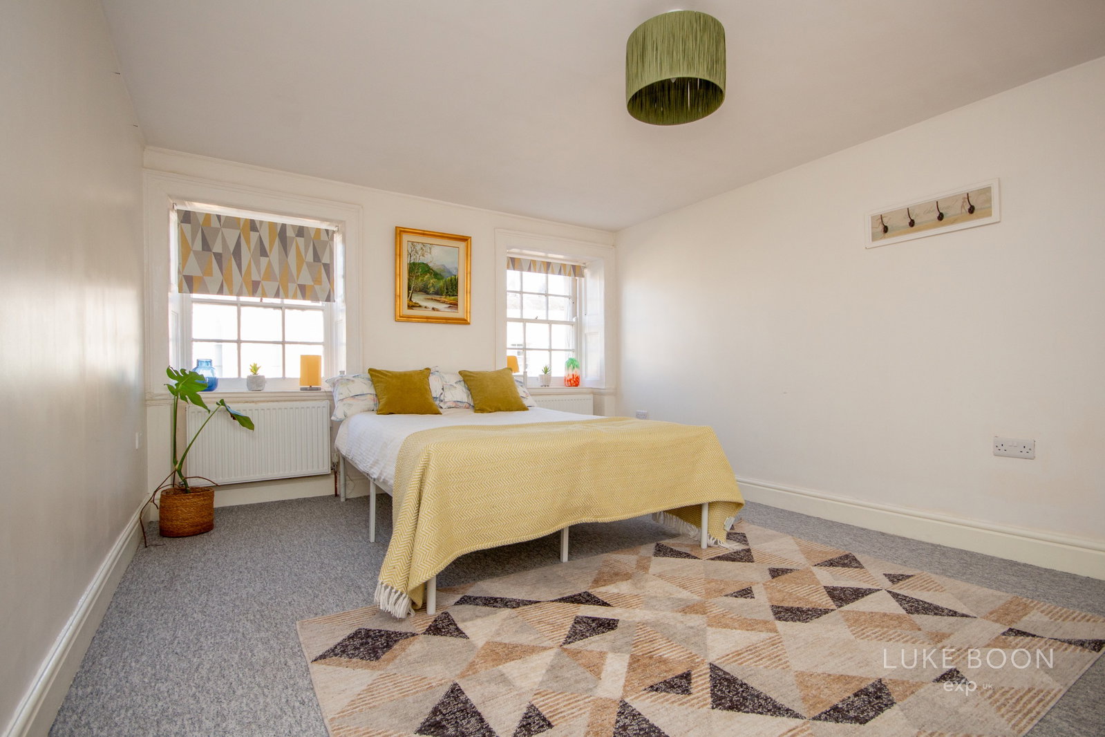Duplex Flat in Plymouth