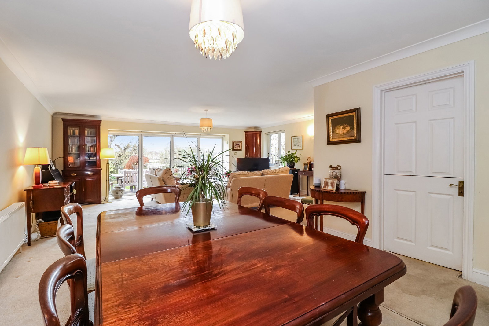 Detached House in Maidenhead