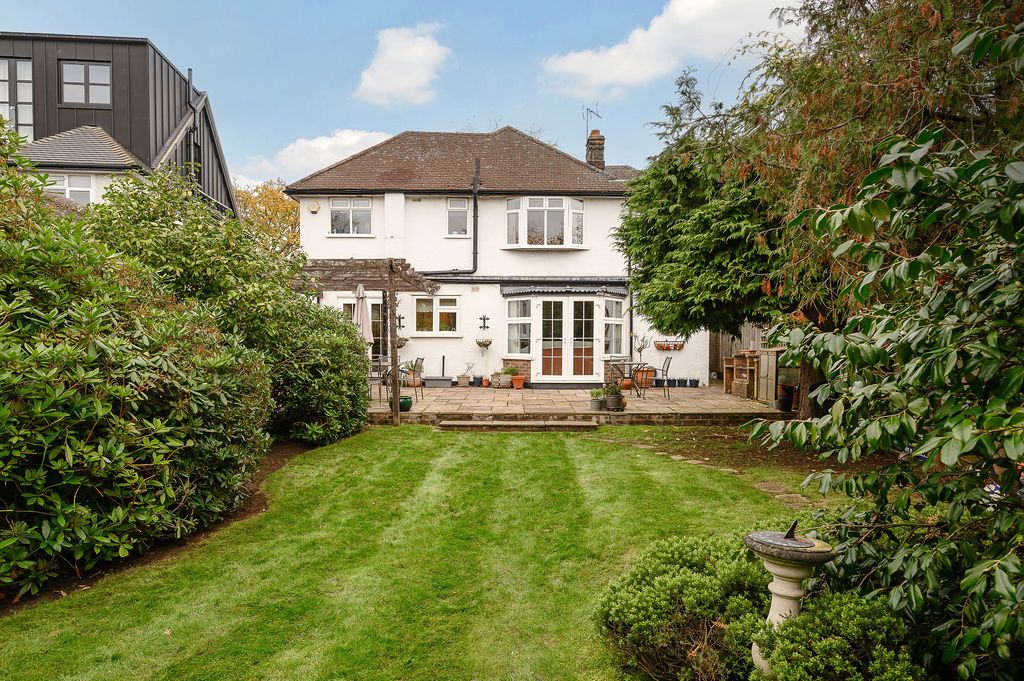 Detached House in London