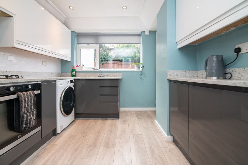 Semi Detached House in Redditch