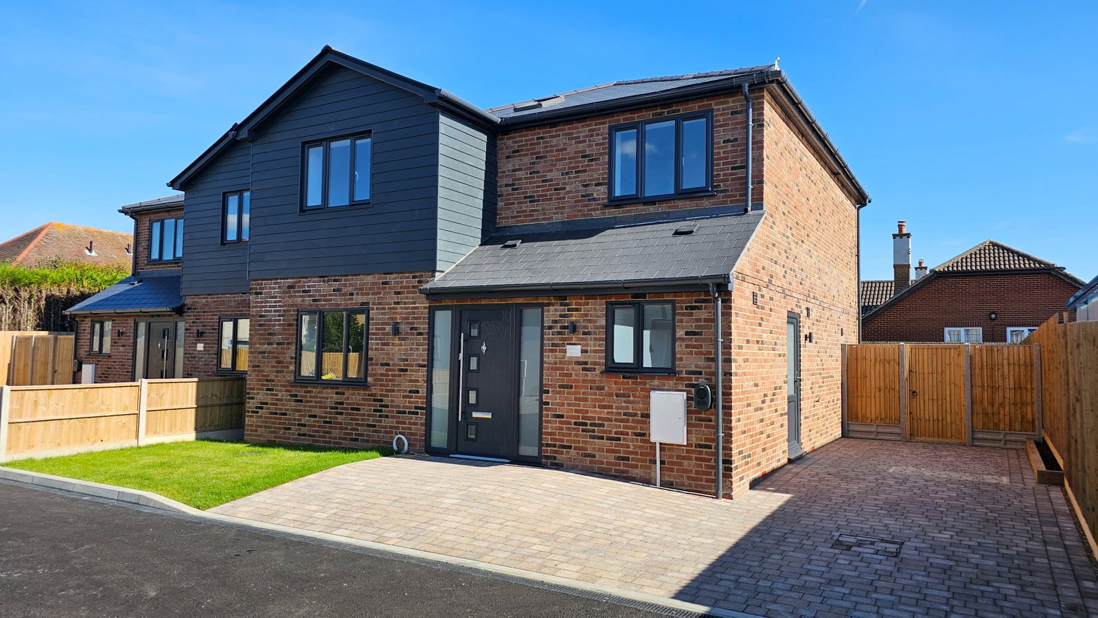 Detached House in Deal