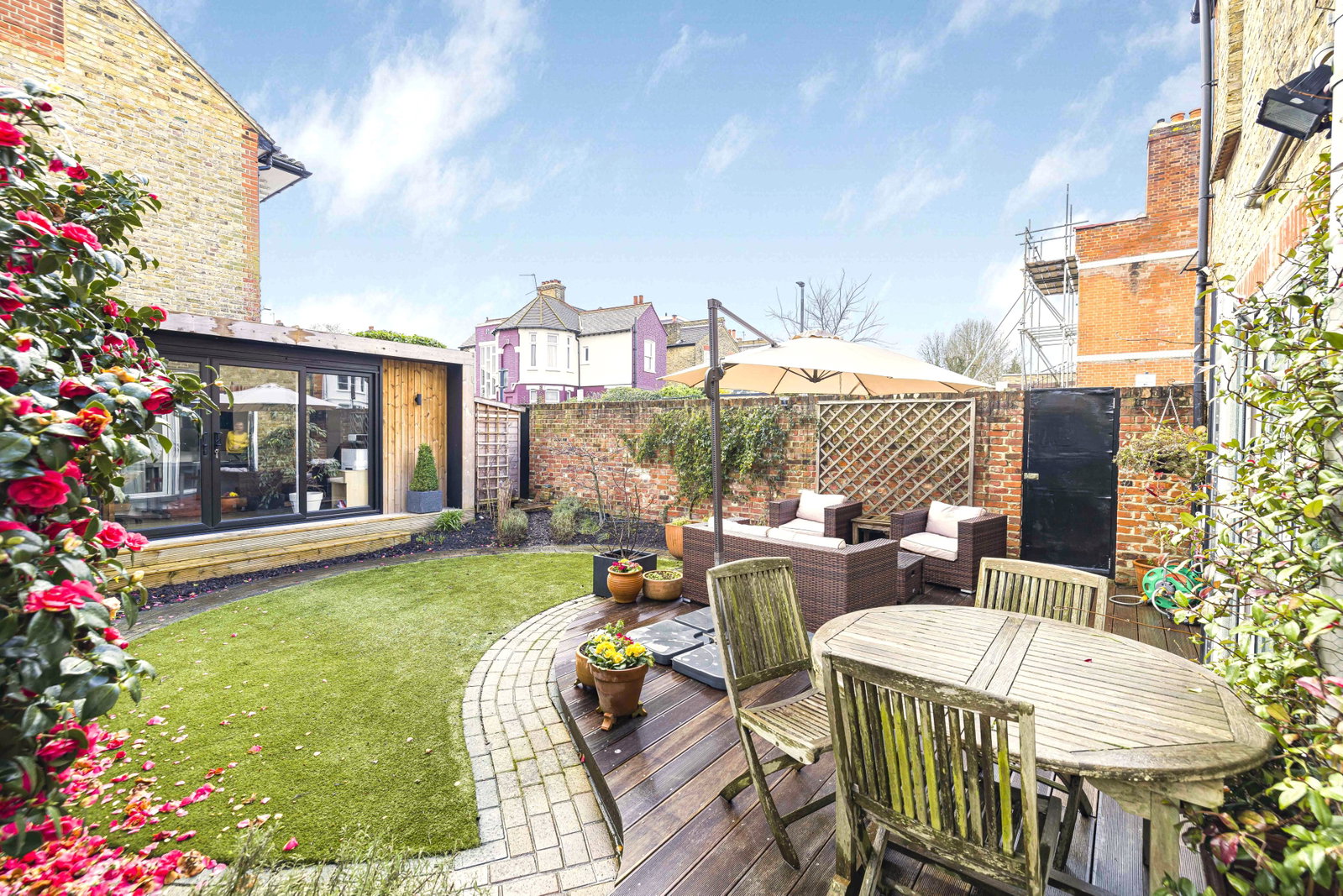 Semi Detached House in London