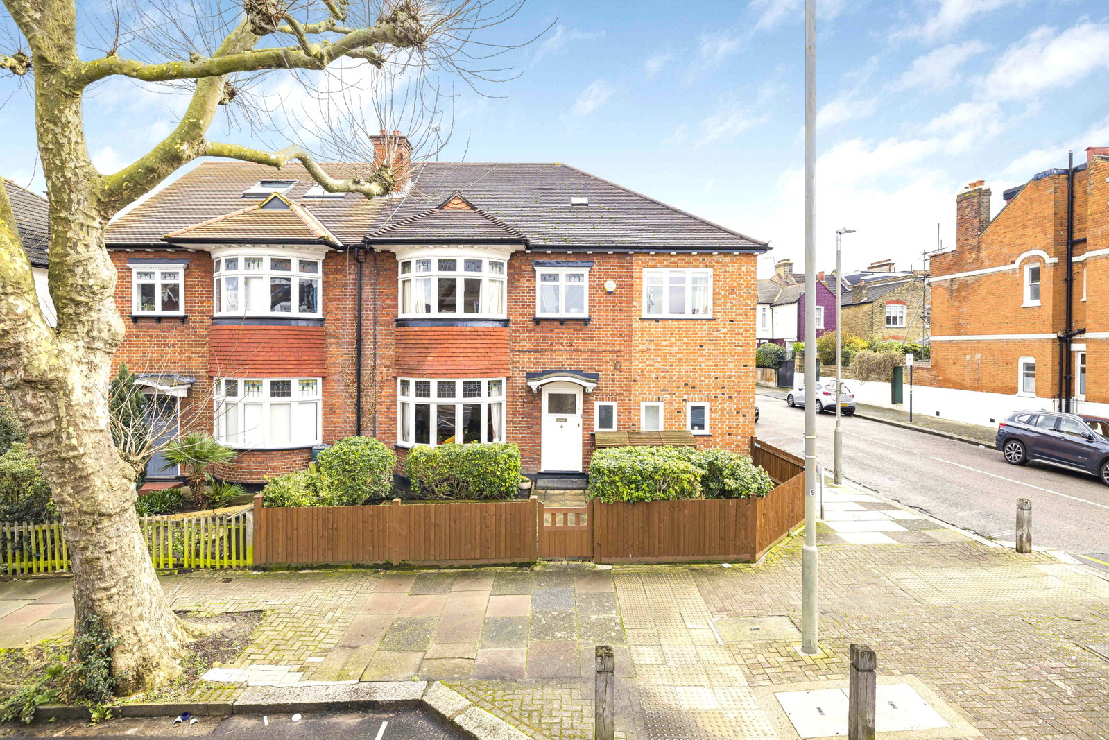 Semi Detached House in London