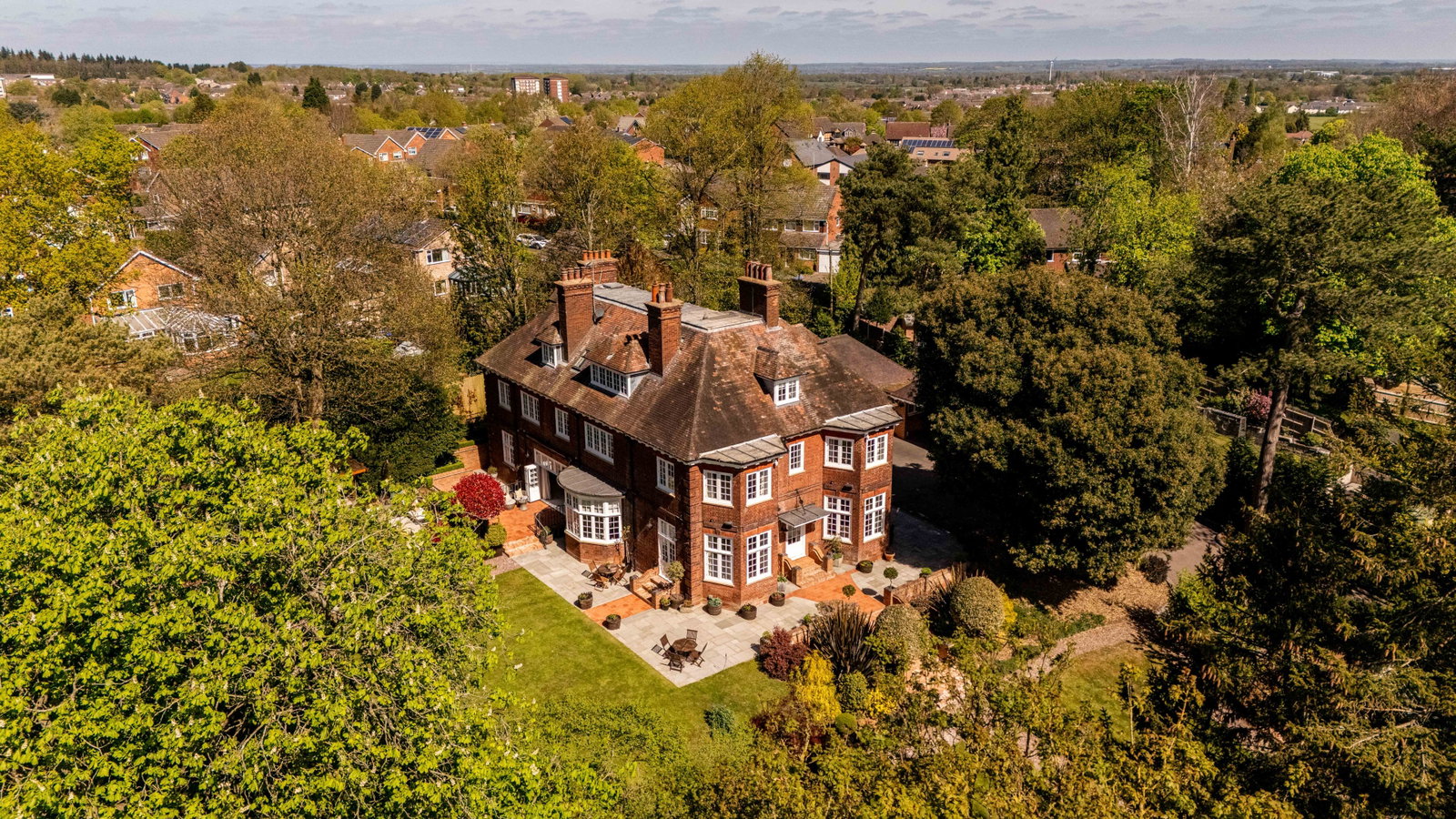 Detached House in Lichfield