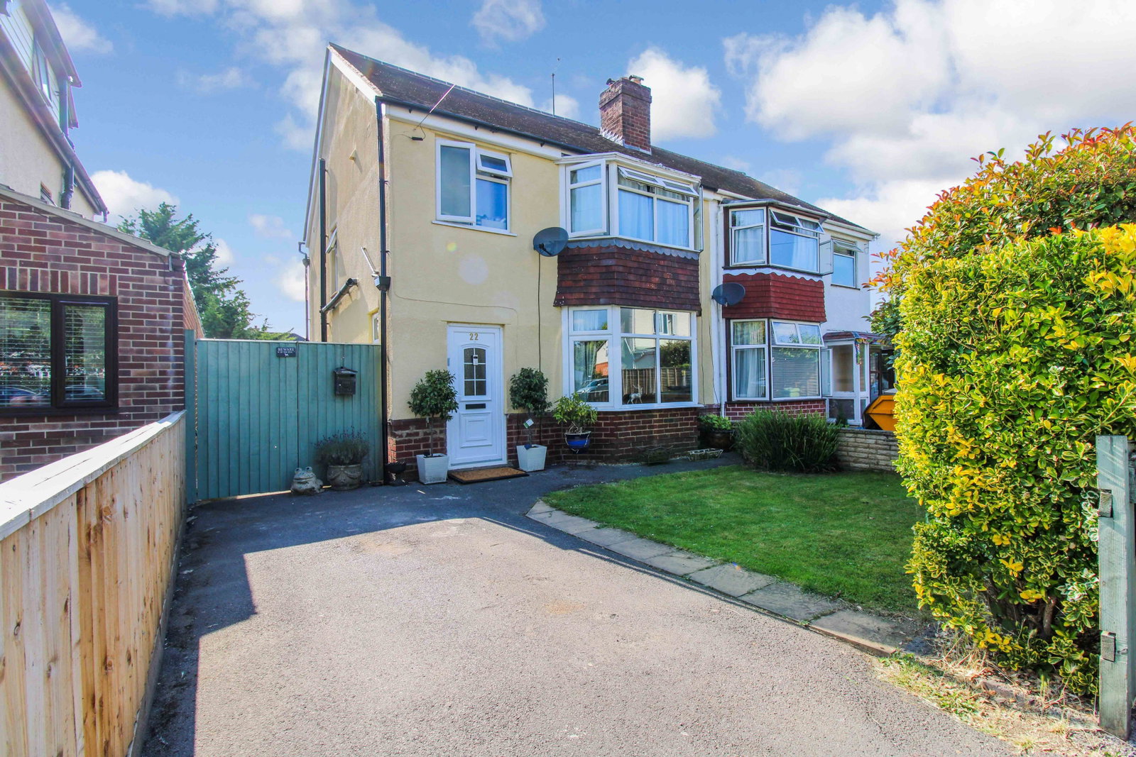 Semi Detached House in Cheltenham